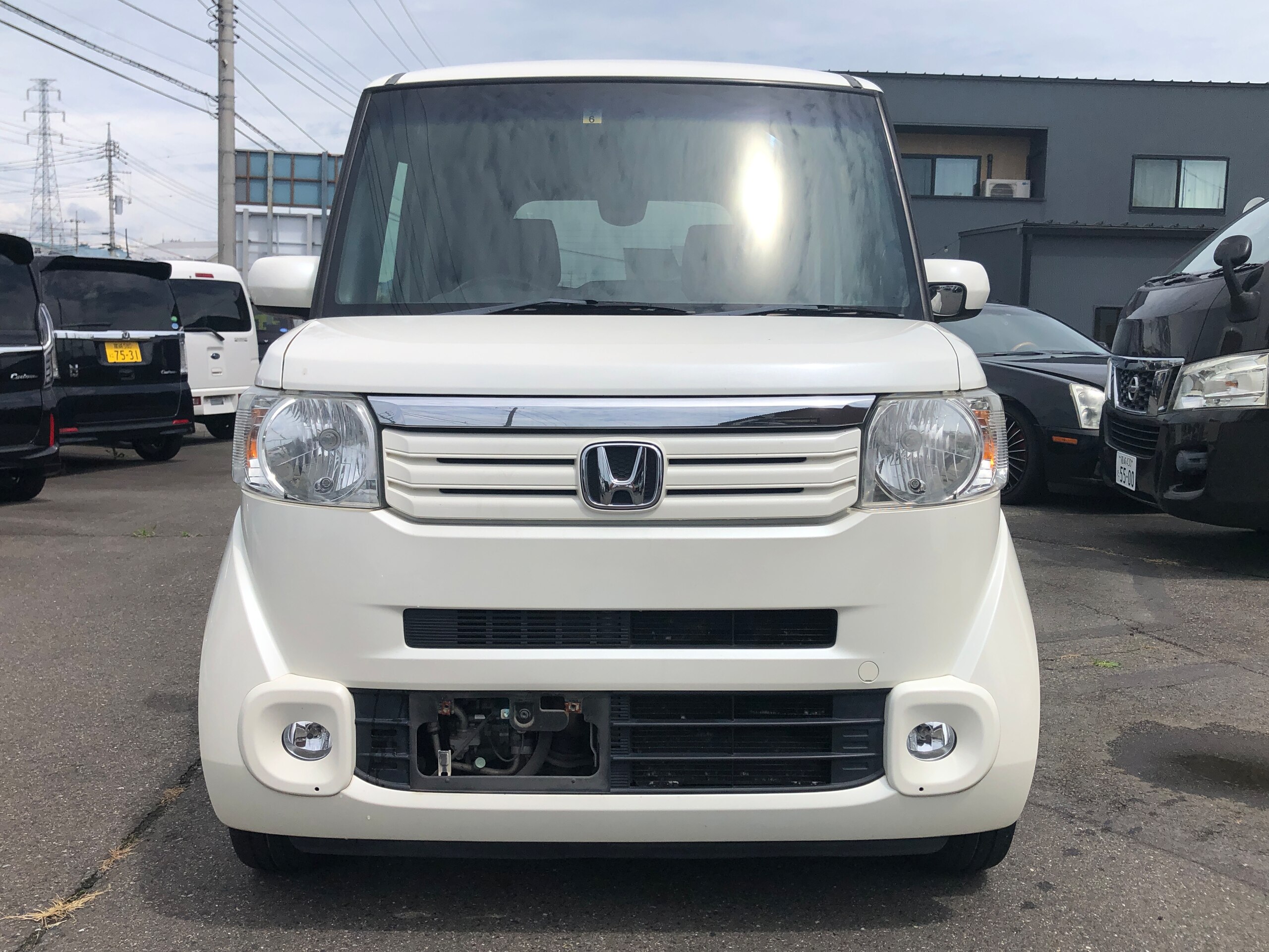 HONDA N-BOX